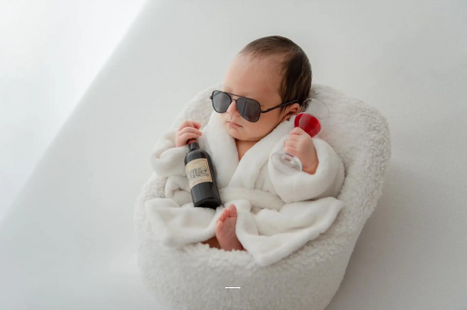 义乌宝宝晚上睡觉哼唧