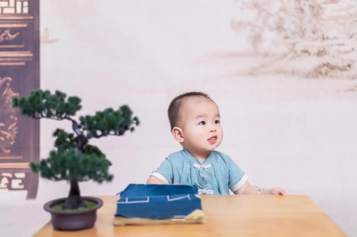 义乌宝宝喊肚子疼怎么回事